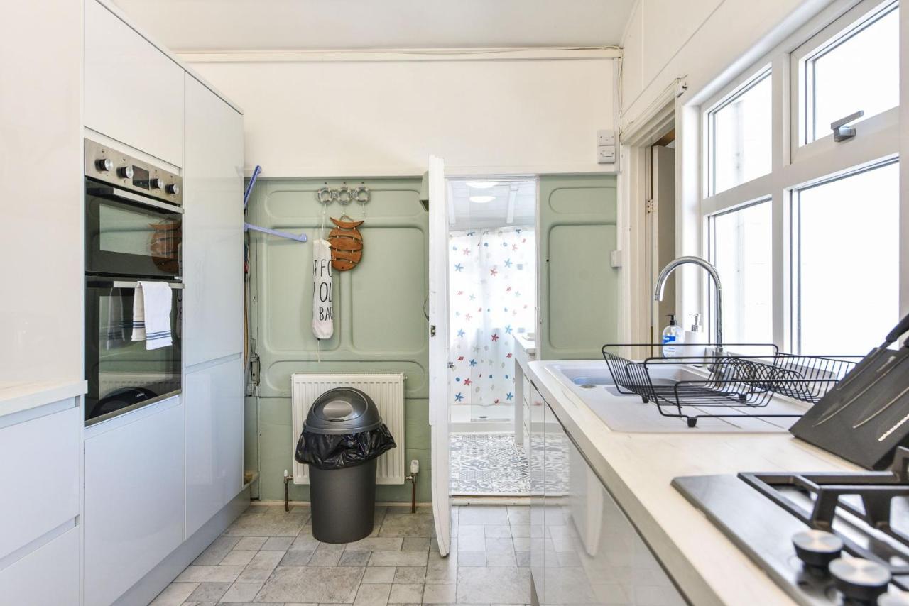 Seasidings, Pagham Villa Екстериор снимка