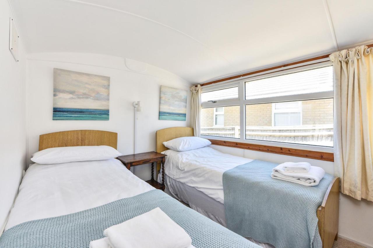 Seasidings, Pagham Villa Екстериор снимка